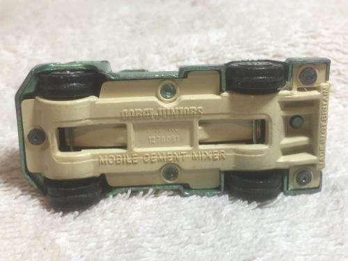 Vintage Corgi Juniors Cement Mixer made in GT Britain +-7cm long