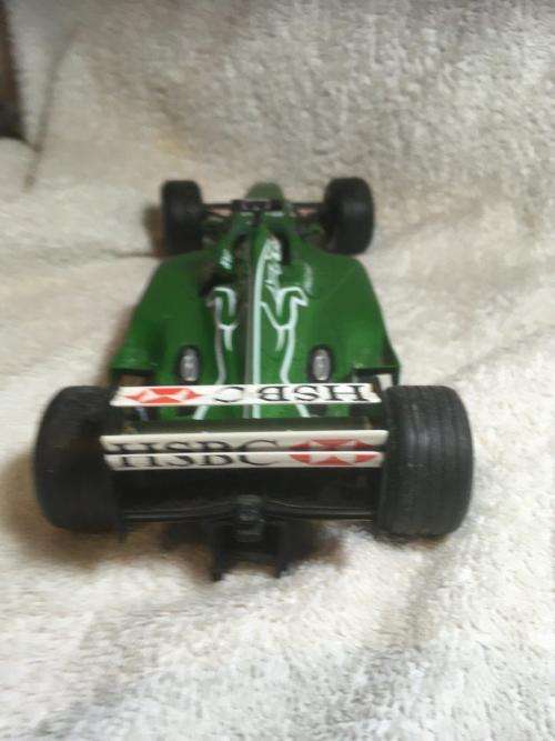 Hotwheels - Jaguar R1 1:18