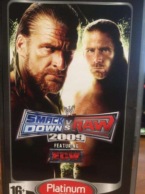 PSP - WWE SmackDown Vs Raw 2009 - Platinum