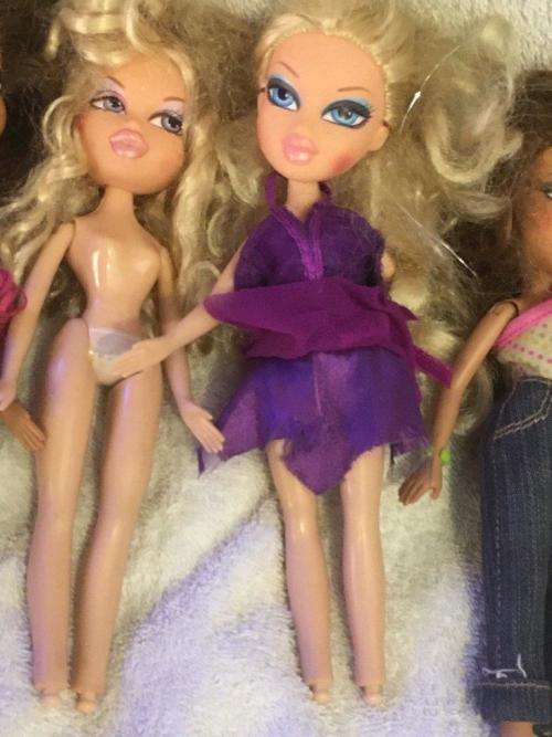 Bratz MGA 2001 - Job lot no2 - 5 Dolls - See pictures and description