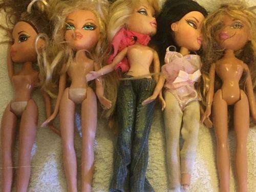 Bratz MGA 2009 - Job lot no1 - 5 Dolls - See pictures and description