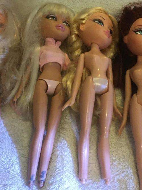 Bratz MGA 2009 - Job lot no2 - 5 Dolls - See pictures and description