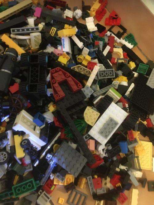 Job Lot of "Generic" Lego compatible pieces over 500 pieces