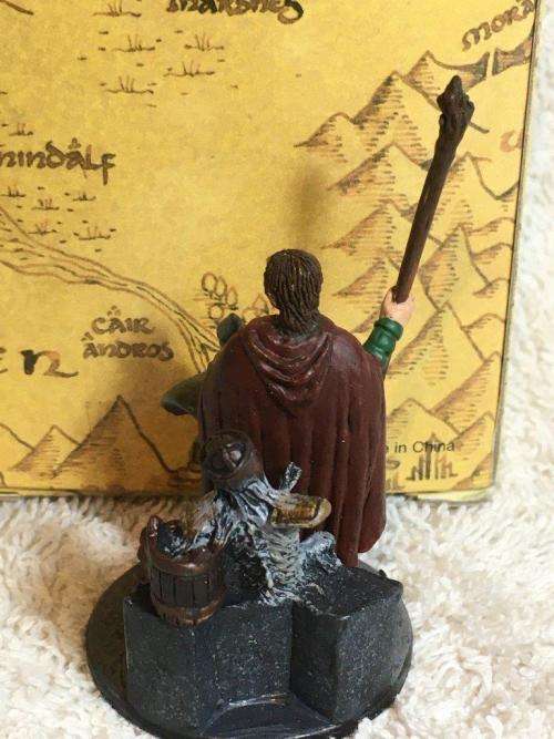Lord of the Rings - Pippin & Dwarf Warrior - Eaglemoss Lead Piece - +- 6cm 2004 (NOS)