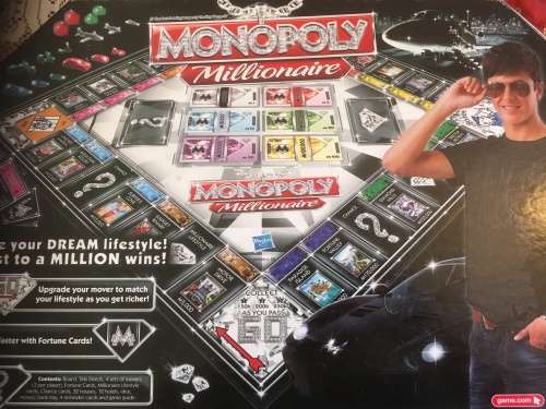 Monopoly Millionaire -  Hasbro (See description)