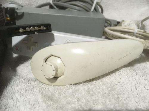 Nintendo Wii - Black, Controller, Nunchuck, PSU, Sensor, Cables -