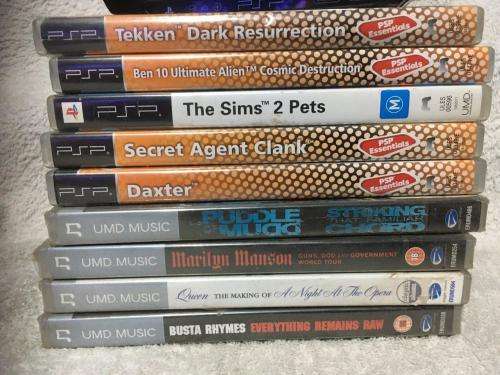 PSP Street, 1GB Memory Card Charger, 5 Games + 4 UMD Music videos + Starter Kit