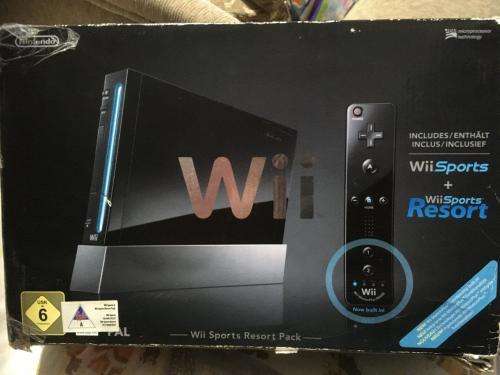 Nintendo Wii - Console Sports + Sports Resort Edition Motion Plus Remote (Boxed)