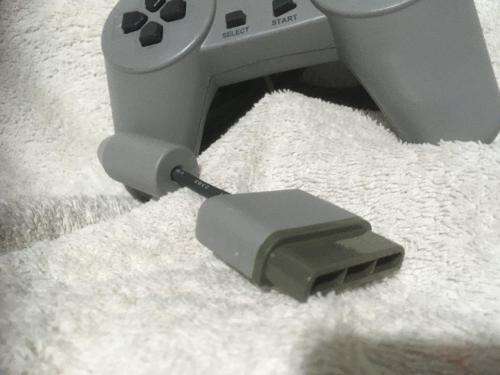 PS1 - Generic Playstation 1 Controller (NOS)