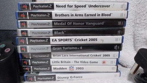 Playstation 2 - Black Slim Line Console c/w Original Controller, AV Cable PSU, Mem Card & 10 Games