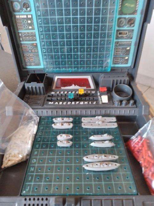 Vintage Electronic Battleship WG Electronics Made in New Zeeland  - See Deescription