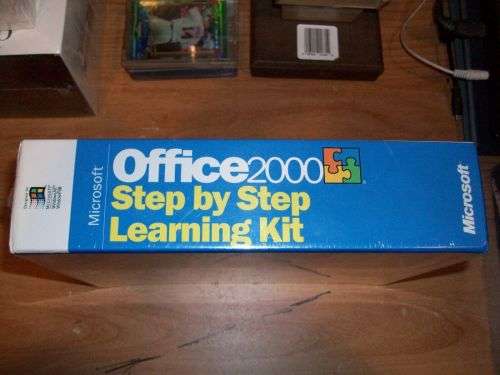 Microsoft Office 2000 Step by Step Learning Kit - Sealed (NOS)