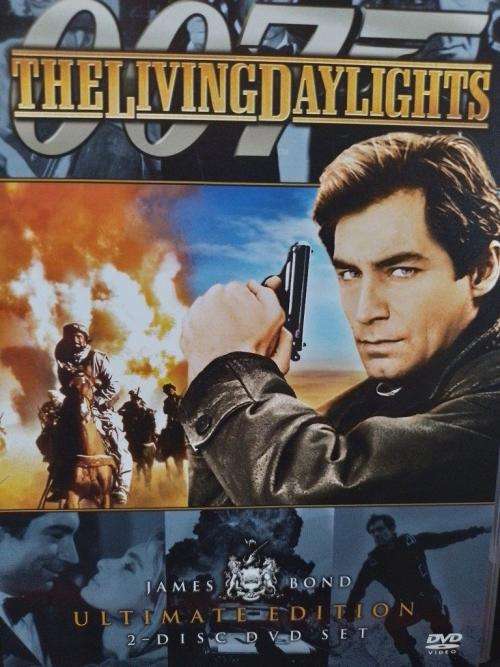 DVD - The Living Daylights - James Bond 007 - Ultimate Edition 2 Disc Set