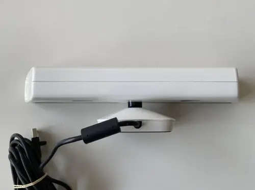Xbox 360 Kinect Sensor White Original Microsoft Product