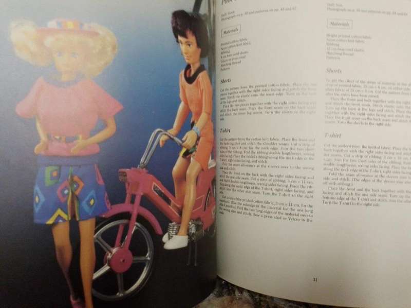 Dolls Clothes Martini Nel - Patterns for 36 easy to make outfits - Soft Cover 72 Pages