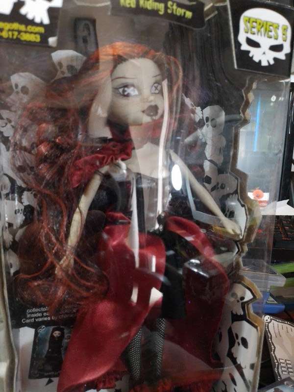 Begoths Red Riding Storm Series 5 - 12` Bleeding Edge (NOS)