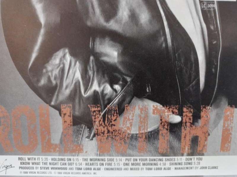 CD - Steve Winwood - Roll With It - CDV2532