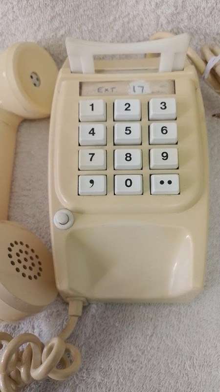 Vintage SAPO Push Button Telephone
