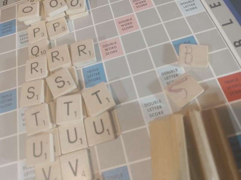 Vintage Scrabble  - Made in RSA - Leon Toys (PTY) LTD Wooden Tiles and Holders