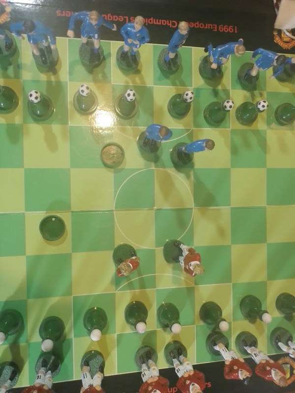 Manchester United RARE Champions Chess Set 1968 VS 1999 European Winners Boxed - Official Merchandis