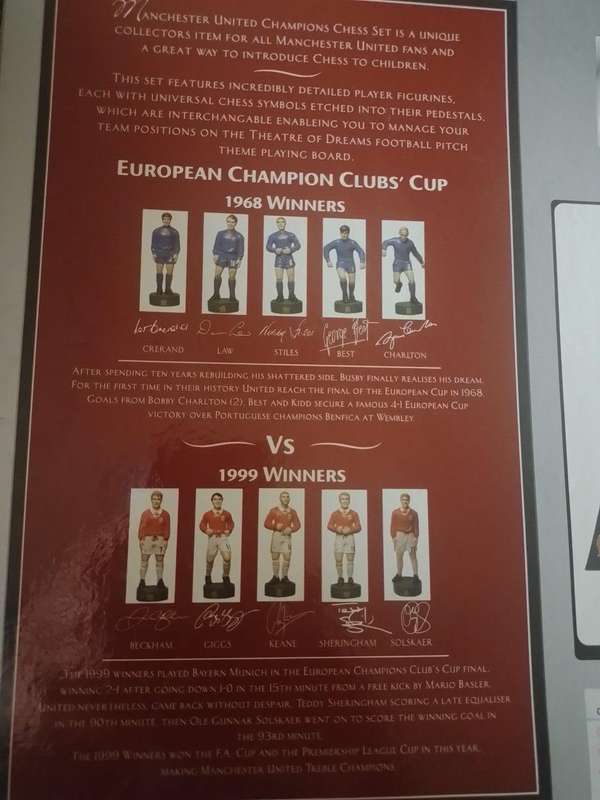 Manchester United RARE Champions Chess Set 1968 VS 1999 European Winners Boxed - Official Merchandis