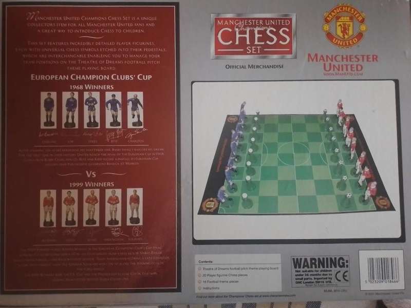 Manchester United RARE Champions Chess Set 1968 VS 1999 European Winners Boxed - Official Merchandis