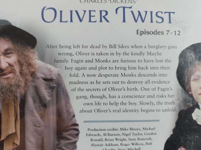 DVD - Oliver Twist Parts 1 - 2 - BBC Classic Drama Collection