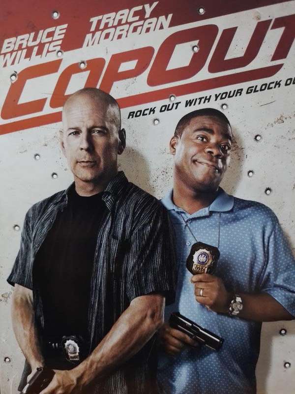 DVD - Cop Out