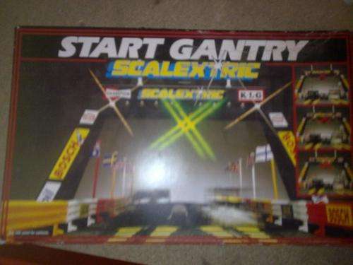 Scalextric Start Gantry Boxed