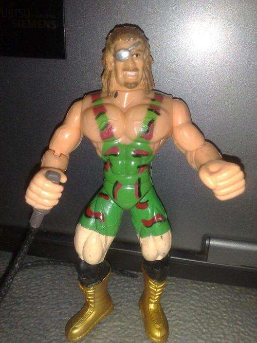 WWE unknown wrestler and manufacture +-15.5cm