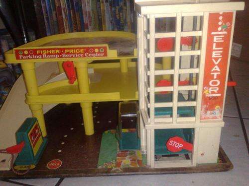 Fisher Price Elevator Car ramp set (very old)