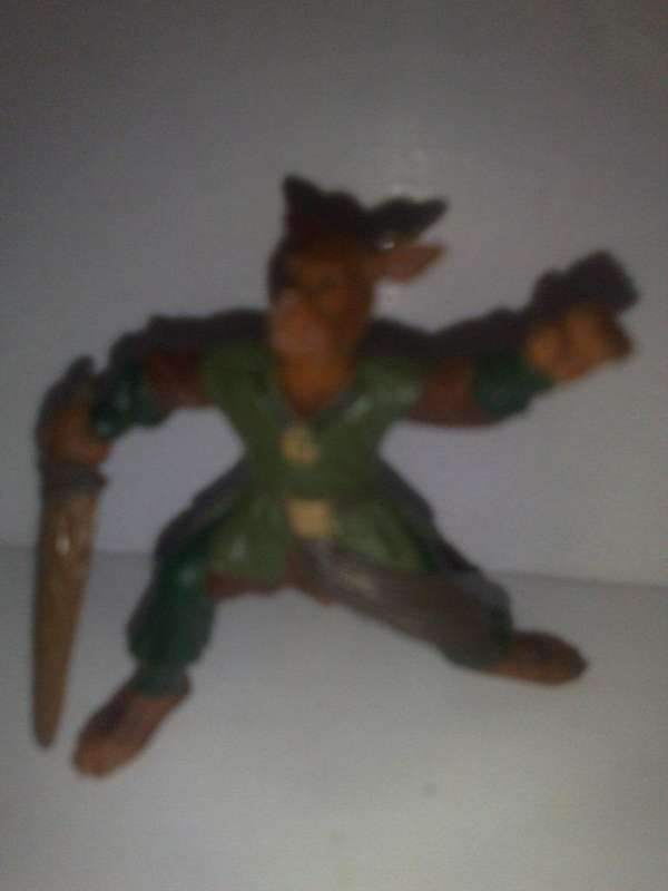 Teenage Mutant Ninja Turtle Shredder brown sword Hard Rubber +-6cm tall