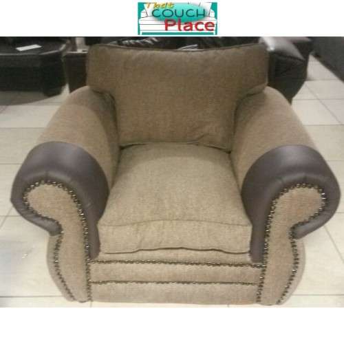 Couch set