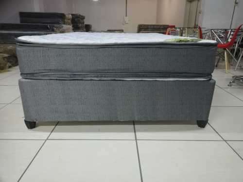 Quality Sleep Queen Mattress and Base set NEW