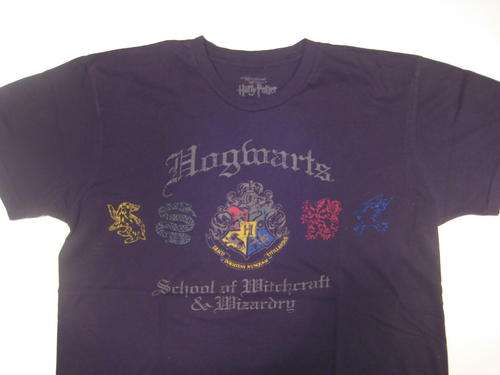 HARRY POTTER HOGWARTS UNIVERSAL STUDIOS T-SHIRT FOR SALE - FREE DELIVERY!