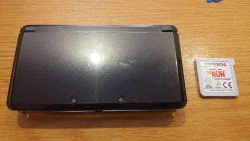 Nintendo 3DS with game