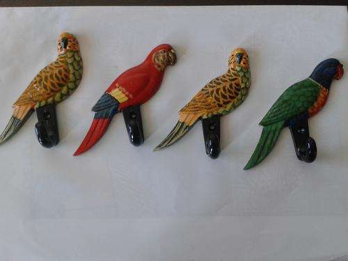 DECORATIVE BIRDS HANGER (SET OF 2)