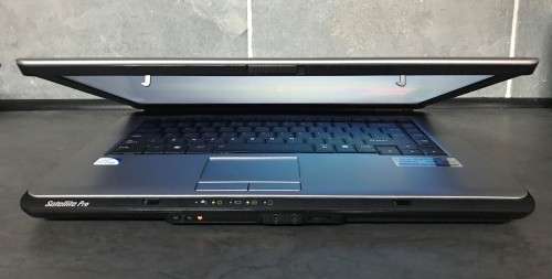 TOSHIBA SATELLITE PRO L300