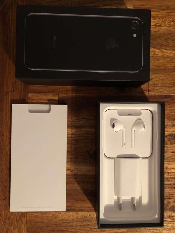APPLE iPHONE 7 PLUS 32GB + iPHONE 7 128GB BUNDLE DEAL