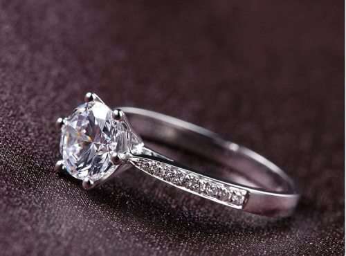 Classic Luxury  Wedding Jewelry Rings