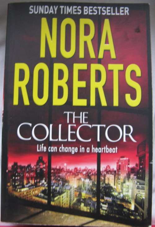 The Collector  by Nora Roberts  paperback