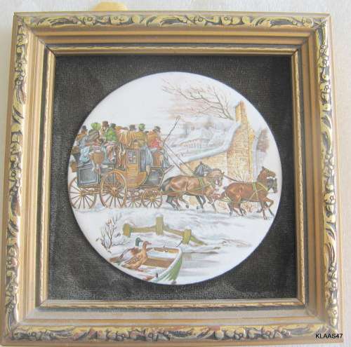 TILE (WINTER COACH SCENE) : FRAMED : VELVET BACKGROUND :