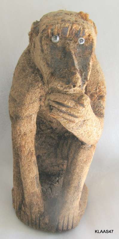 CARVED BOBEJAAN - BABOON  33cm HIGH  BASE 16x13cm  VERY SOFT WOOD