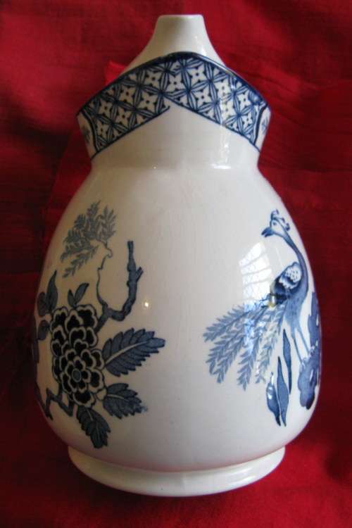 BURSLEY WARE : BLUE AND WHITE : Maker: Woods  Pattern:Yuan Teapot Cosy Shape c1920s