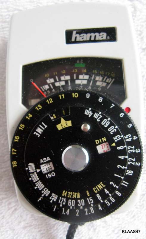 HAMA : LIGHT METER : POWER SOURCE 135volt MERCURY : MADE IN JAPAN