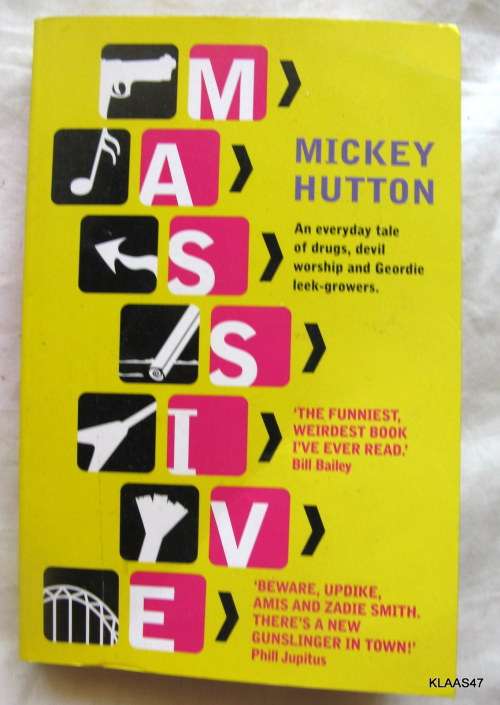 Massive - Mickey Hutton - Paperback 2003