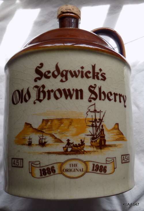 EMPTY BOTTLE : SEDGEWICK'S OLD BROWN SHERRY : 4.5l CENTENARY PRESENTATION JAR