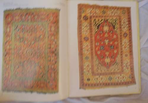 Book of Oriental Carpets and Rugs - Ian Bennett - Hardcover