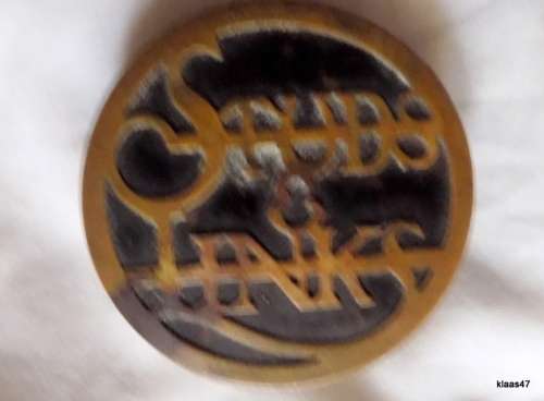 VINTAGE STUDS & LINKS TIN : BRASS : 5.5cm DIAMETER - DEEP