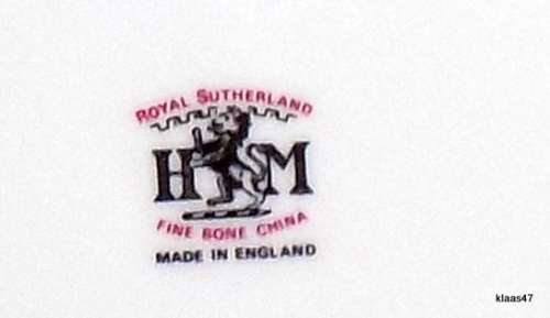 COMMERATING HER MAJESTY`S SILVER JUBILEE - 1952-1977 - ROYAL SUTHERLAND